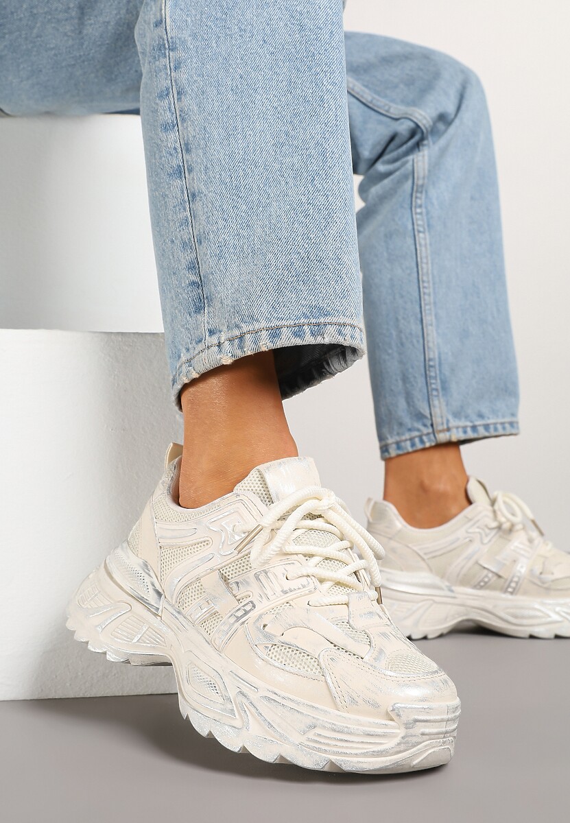 Sneakers Larrisna Bej 2