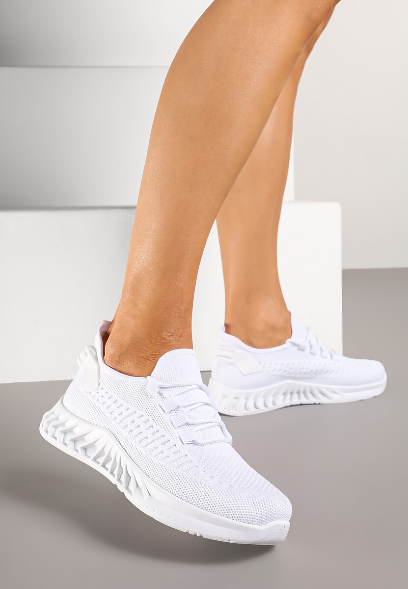 Białe Siateczkowe Buty Sportowe Sneakersy na Podeszwie z Tłoczeniami Finloti 1