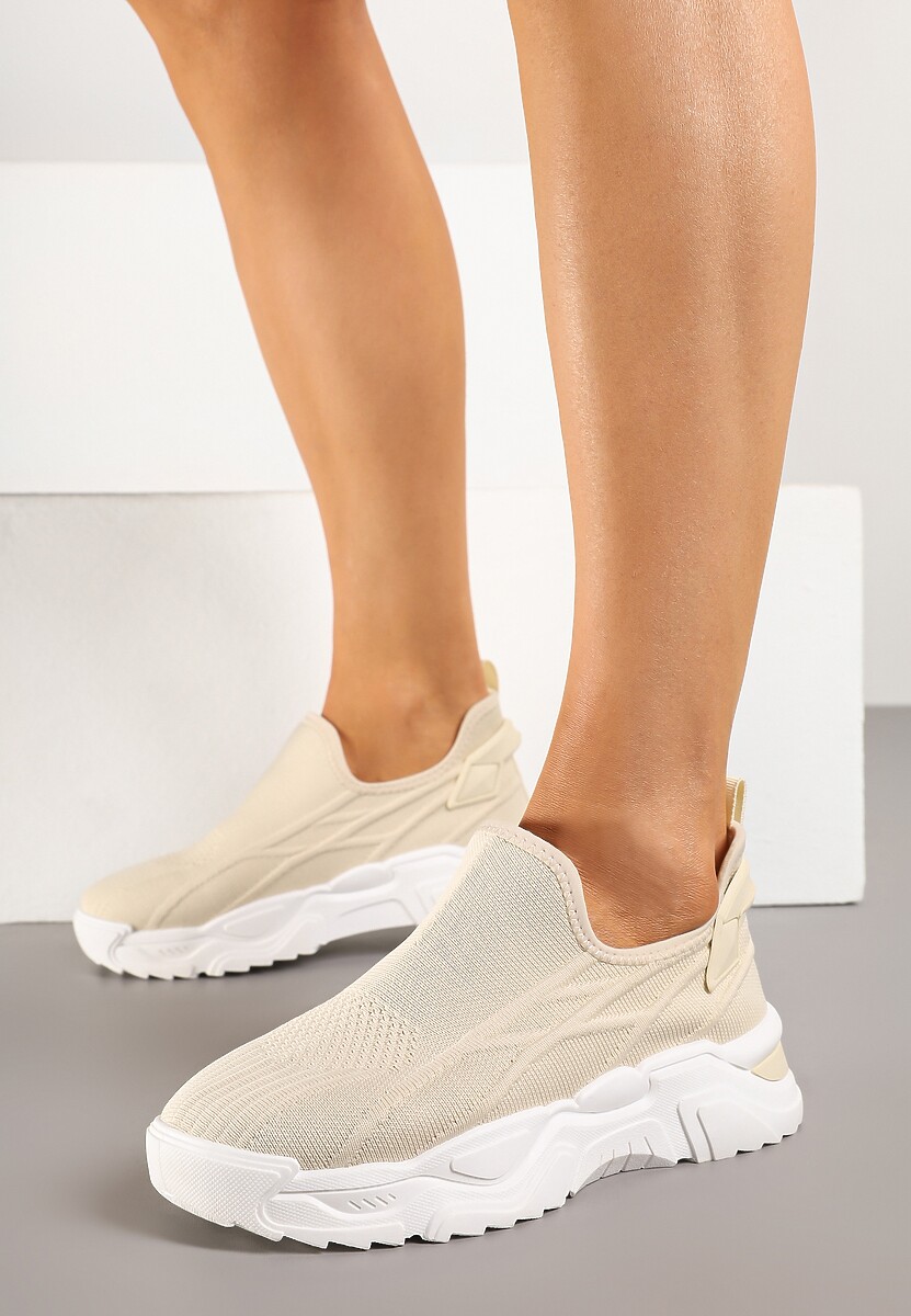 Beżowe Siateczkowe Buty Sportowe Sneakersy Wsuwane Zdobione Tłoczeniami Nusadela 2