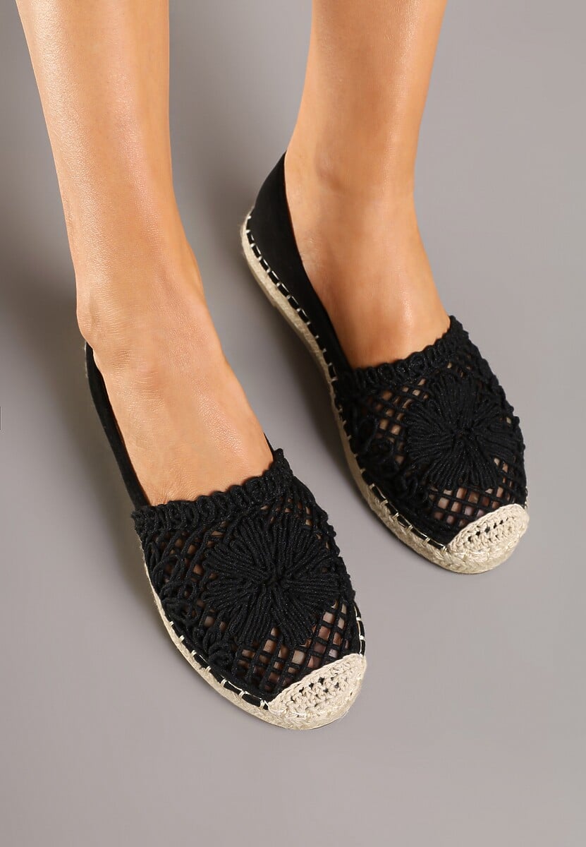 Czarne Espadryle z Ażurową Cholewką i Plecionką Sdivena 3