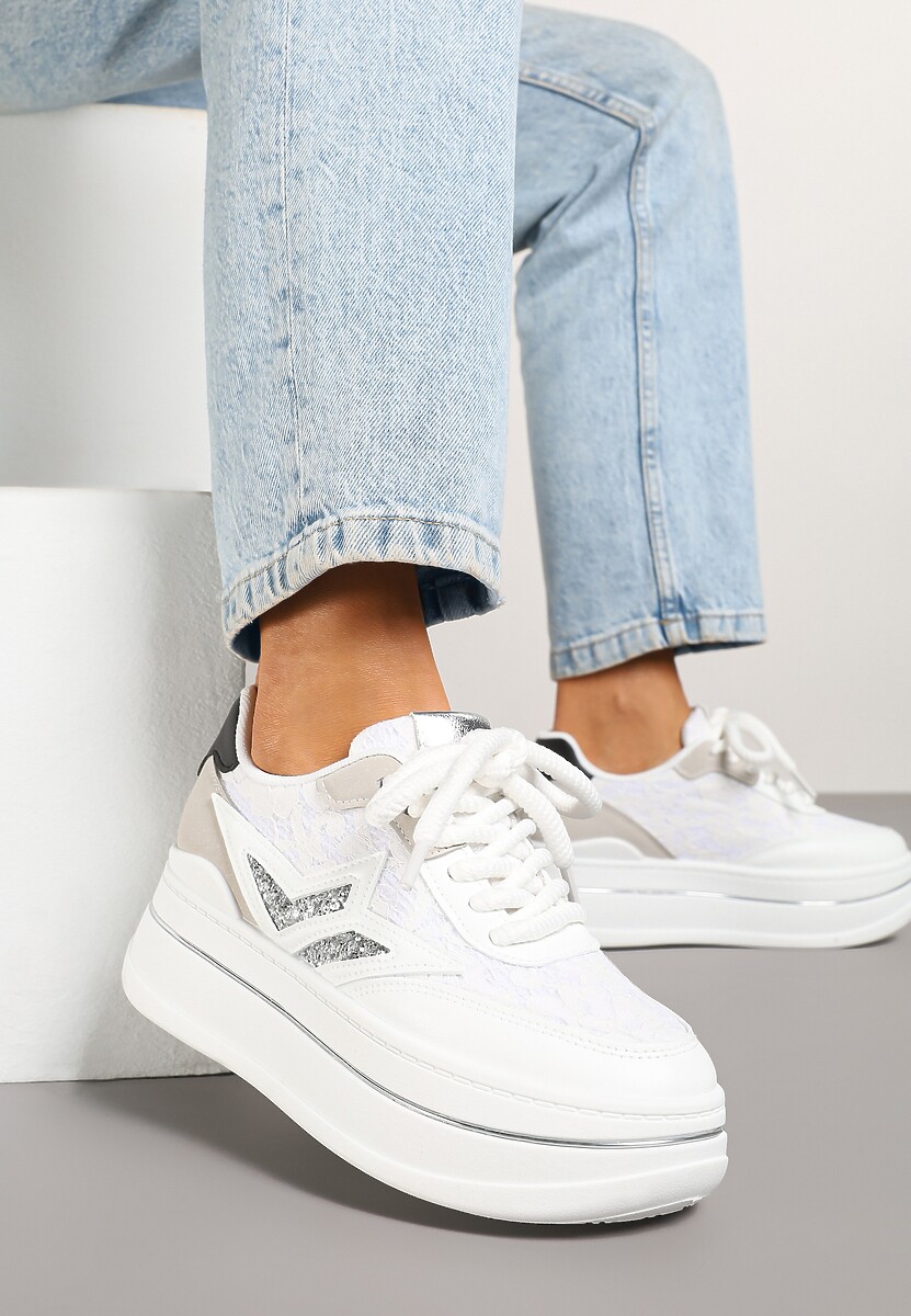 Białe Sneakersy na Platformie Ozdobione Gwiazdą Norlevi 1