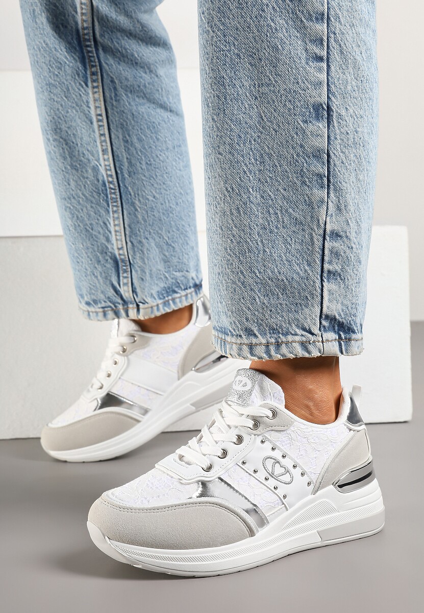 Białe Sneakersy na Ukrytym Koturnie z Koronką i Metalicznymi Wstawkami Edililia 2