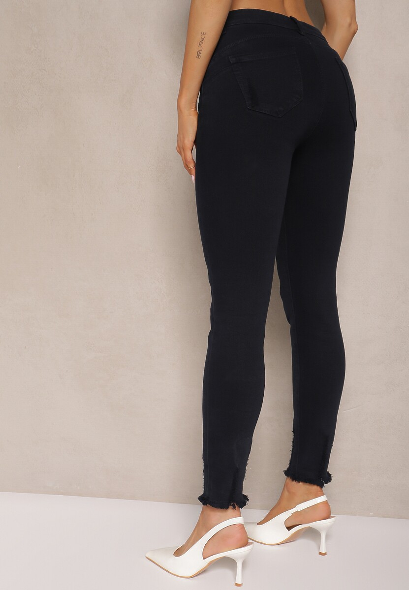 Granatowe Jeansy Skinny Regular Waist z Przetarciami przy Nogawkach Sonalena 3