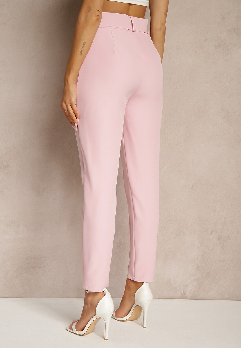 Jasnoróżowe Dopasowane Spodnie Garniturowe High Waist z Paskiem w Talii Ozdobionym Klamrą Binah 3