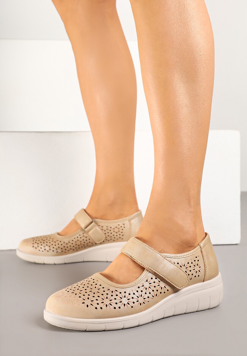 Ciemnobeżowe Ażurowe Półbuty na Koturnie Rediane 2