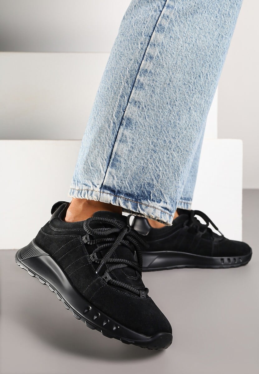Czarne Zamszowe Sneakersy z Wkładką ze Skóry Naturalnej Dolavienne 1