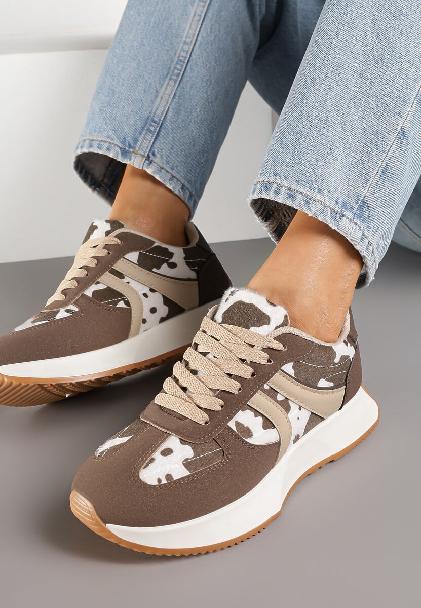 Czarno-Białe Sneakersy z Geometrycznym Wzorem Velwettia 3