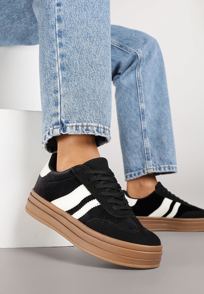 Czarne Sneakersy Typu Kultowe Tenisówki na Niskiej Platformie Tulafia 1
