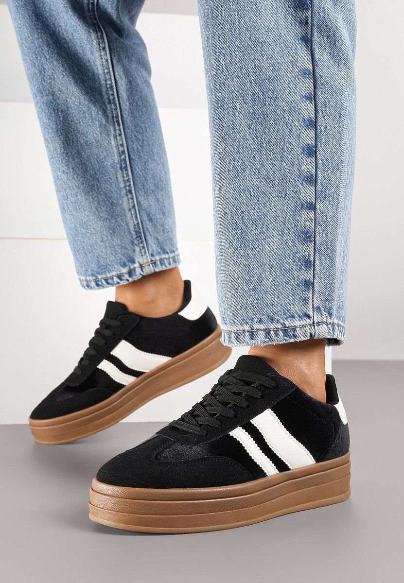 Czarne Sneakersy Typu Kultowe Tenisówki na Niskiej Platformie Tulafia 2