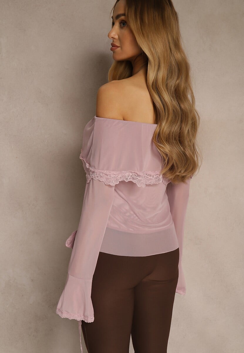 Różowa Bluzka Off Shoulder z Falbankami z Siateczki z Bawełny i Wiskozy Fenisella 3