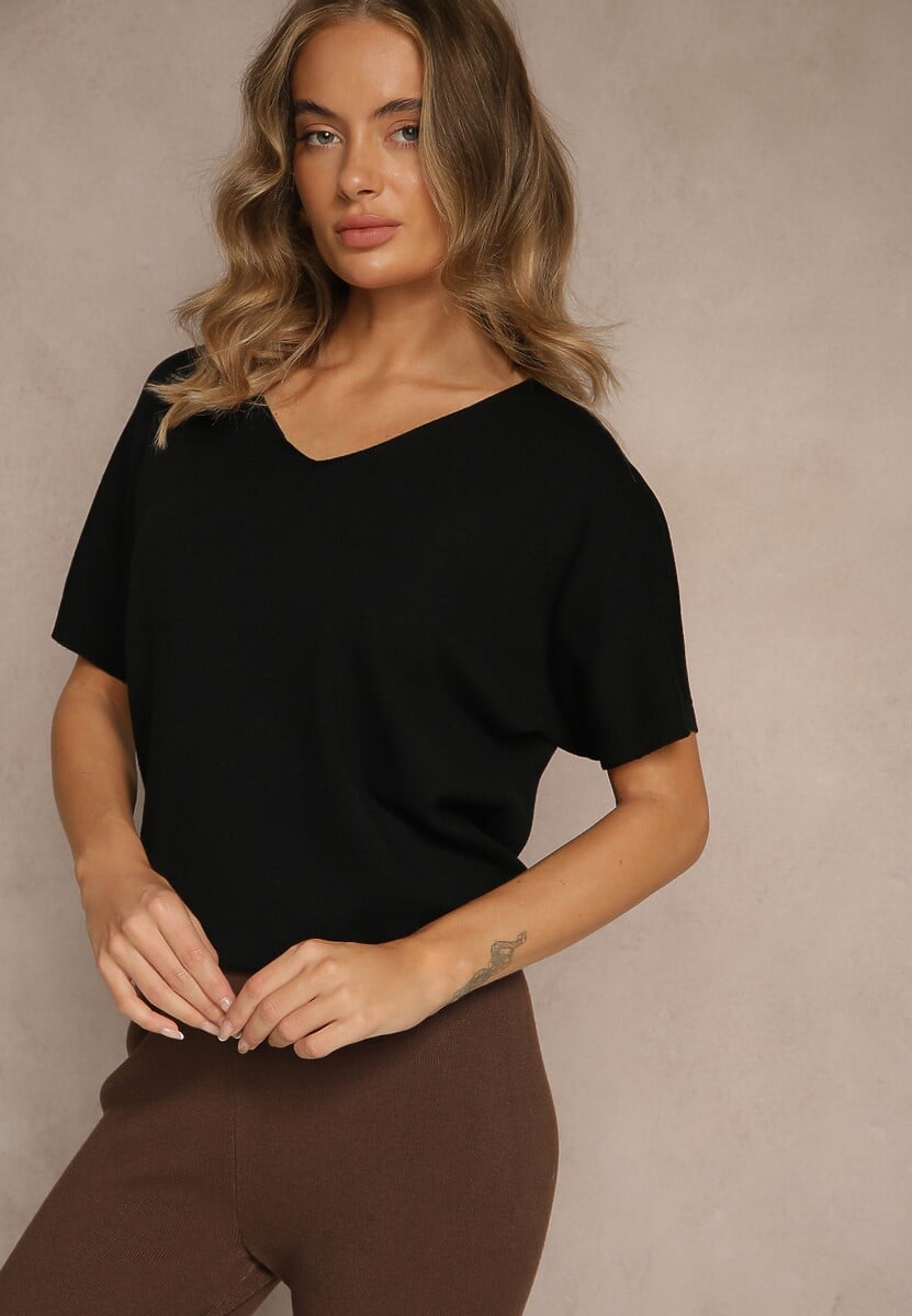 Czarny T-shirt z Dzianiny z Dekoltem w Serek Fenalise 2