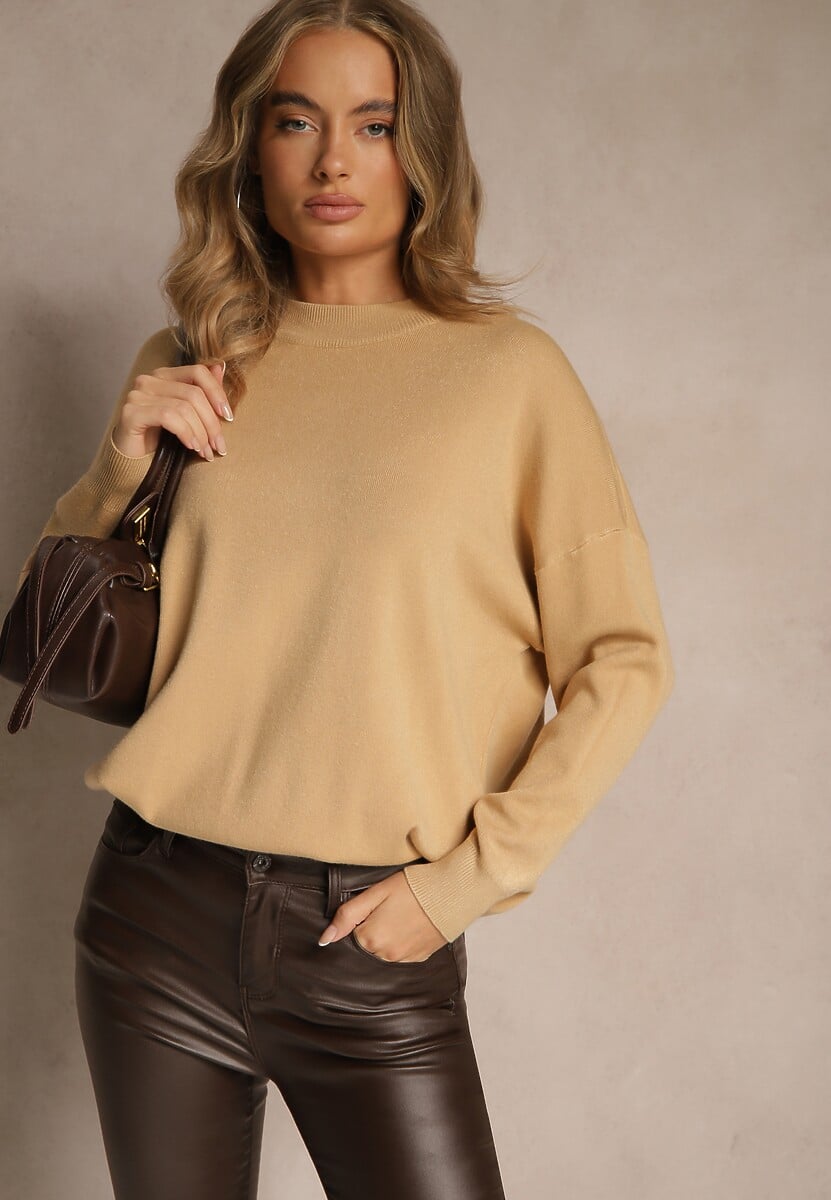 Brązowy Nietoperzowy Sweter w Minimalistycznym Stylu Raliava 1