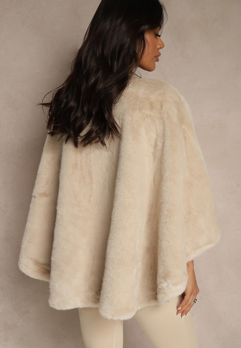Beżowe Futerkowe Ponczo Ozdobione Paskiem Monareva 3
