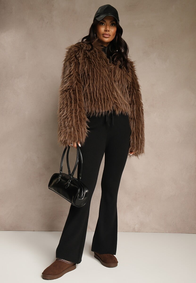 Czarne Dzianinowe Spodnie z Wiskozą o Kroju Flare Zetene 2