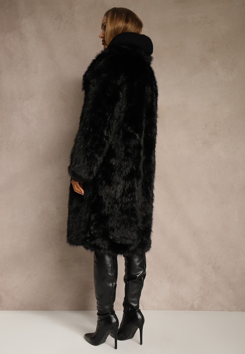 Czarny Płaszcz Futro o Jednorzędowym Kroju z Szerokim Kołnierzem Aweda 3