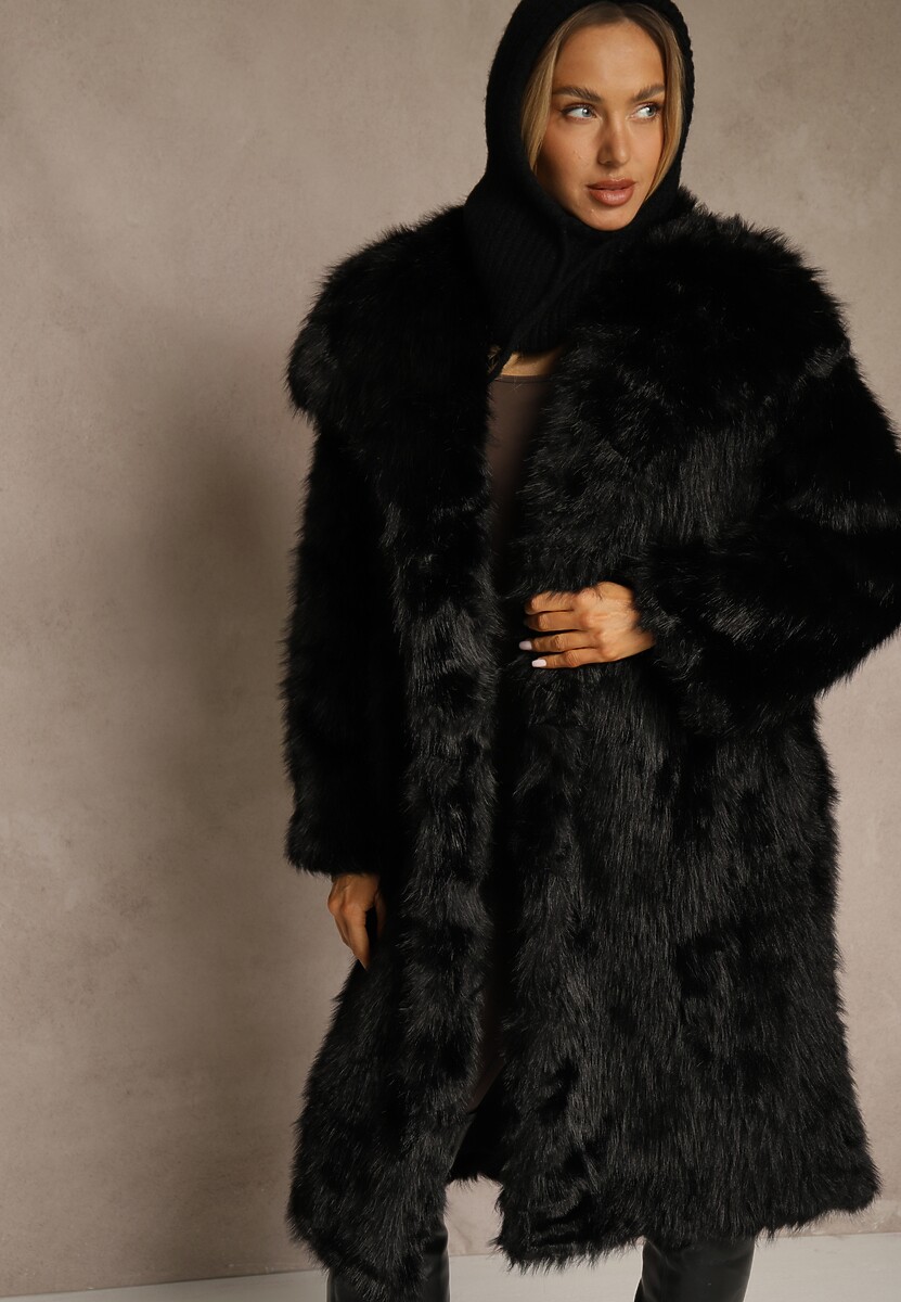 Czarny Płaszcz Futro o Jednorzędowym Kroju z Szerokim Kołnierzem Aweda 2