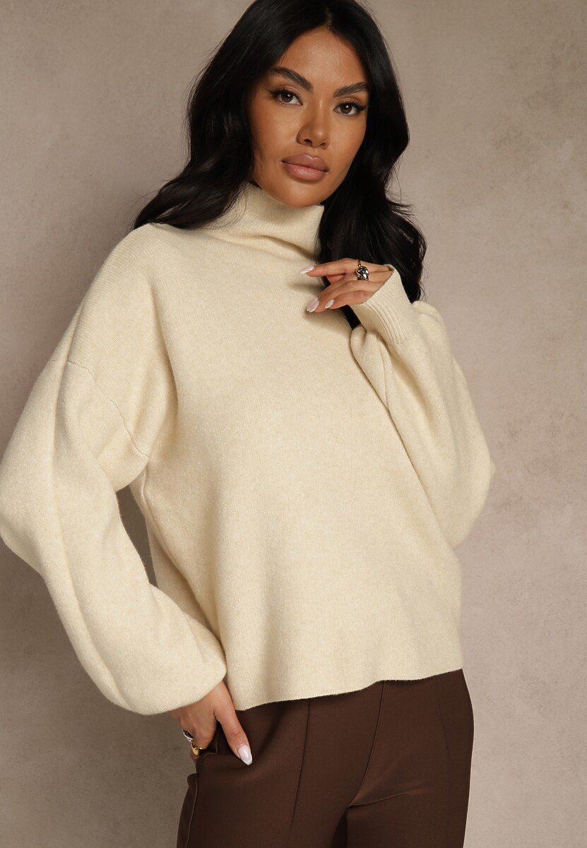 Jasnobeżowy Golf Ozdobiony Ściągaczami Wedena 1