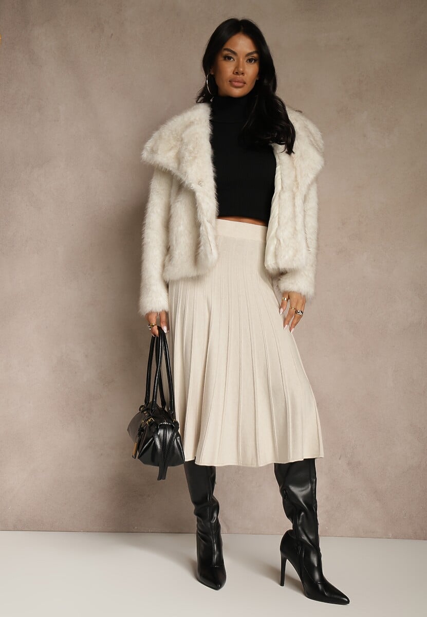 Beżowa Dzianinowa Spódnica Plisowana o Rozkloszowanym Kroju Tuswia 1