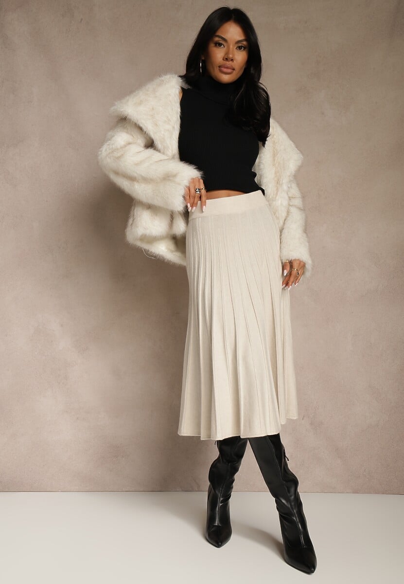 Beżowa Dzianinowa Spódnica Plisowana o Rozkloszowanym Kroju Tuswia 2