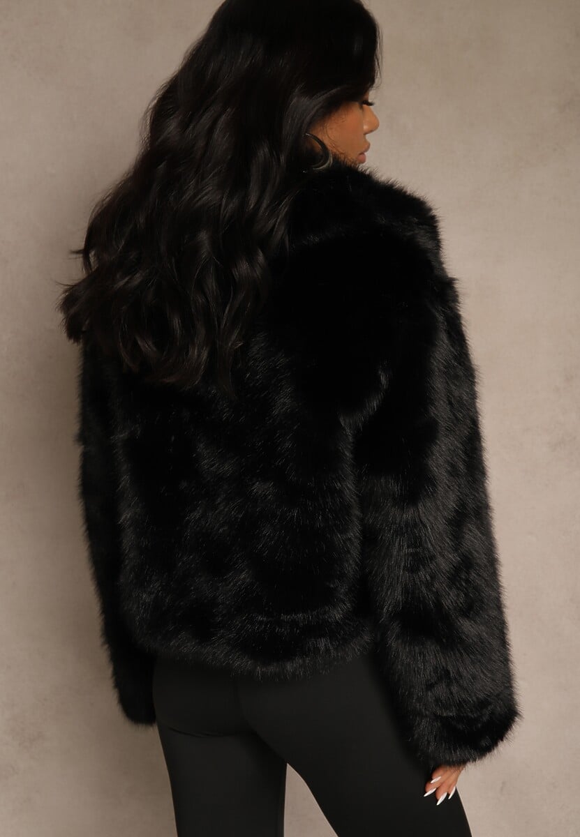 Czarna Kurtka Futerko Ozdobione Kołnierzem Wedarea 3