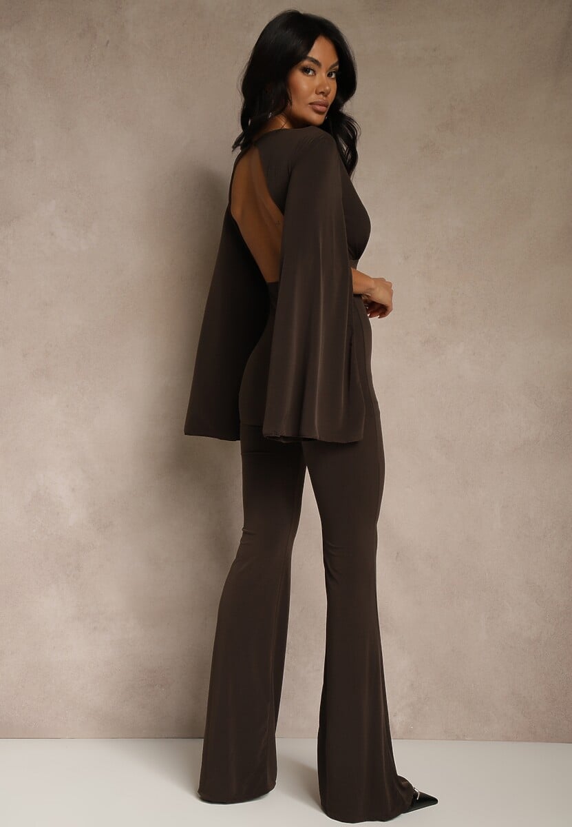 Brązowy Dopasowany Kombinezon z Rozkloszowanymi Rękawami i Głębokim Dekoltem Andrika 3