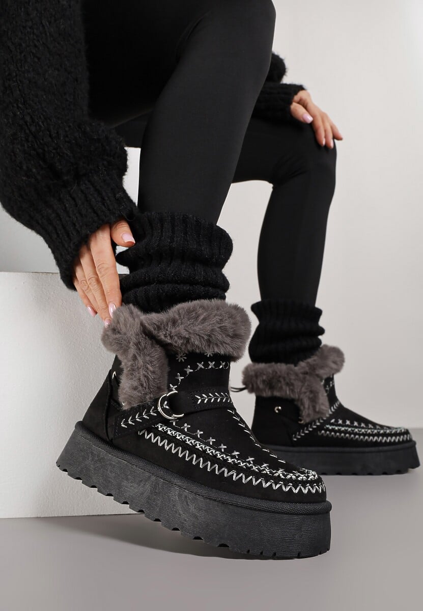 Czarne Śniegowce na Platformie z Futerkiem i Haftowanym Wzorem Celatusa 2