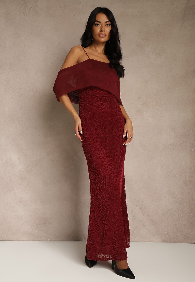 Bordowa Sukienka o Asymetrycznym Kroju Ozdobiona Falbaną Owedia 2