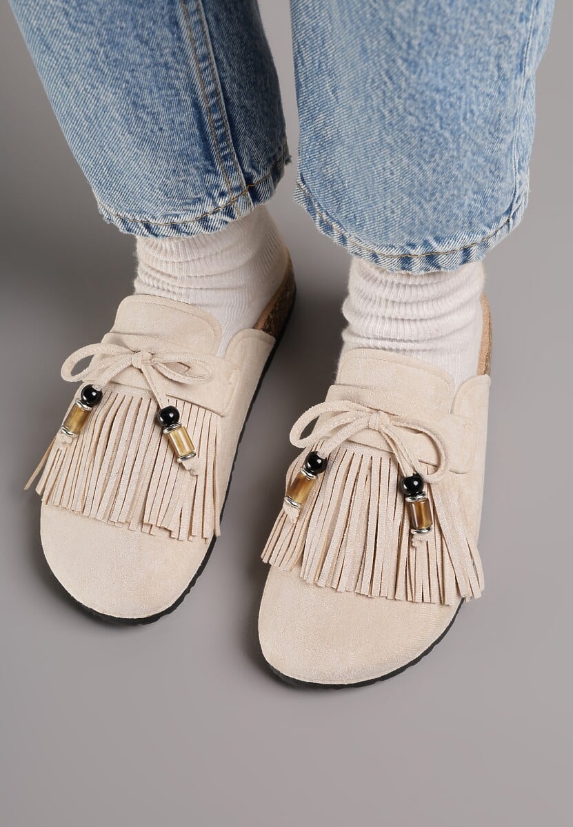 Beżowe Boho Klapki Mule z Imitacji Zamszu z Frędzlami i Koralikami Elwedila 3
