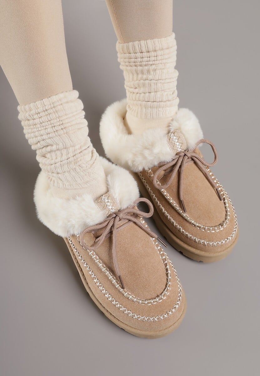 Ciemnobeżowe Śniegowce z Niską Cholewką Futerkiem i Ozdobnymi Przeszyciami Isaweda 3