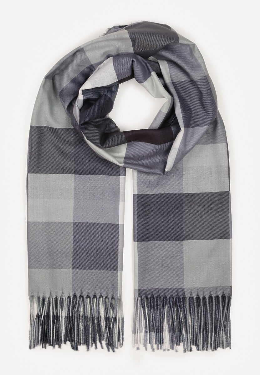 Czarny Wiskozowy Szalik z Frędzlami Zdobiony Wzorem w Kratę Etefera 1