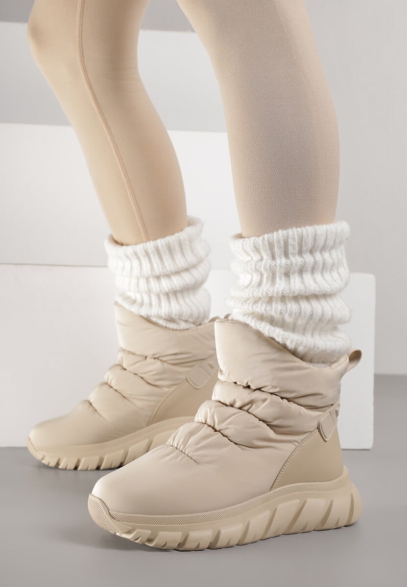 Ciemnobeżowe Śniegowce na Platformie z Tłoczeniem i Pikowaną Cholewką Resisia 3