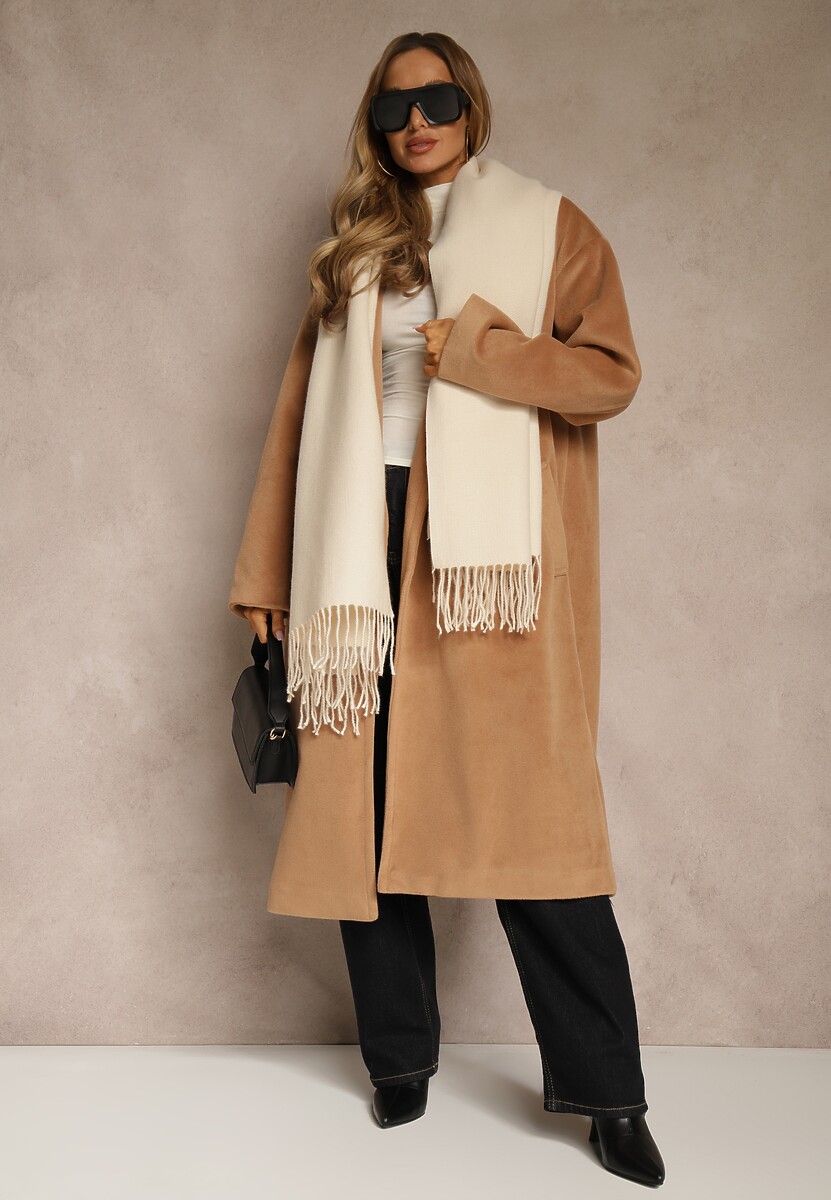 Jasnobeżowy Szalik z Bawełny i Wiskozy o Klasycznym Fasonie z Frędzlami Vetirosa 2