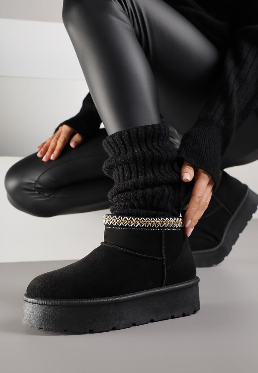 Czarne Śniegowce na Platformie z Haftem przy Cholewce Sewnera 2