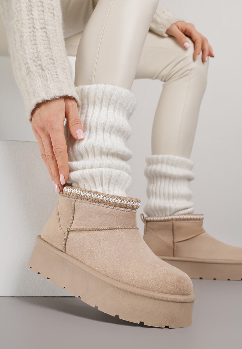 Ciemnobeżowe Śniegowce na Platformie z Haftem przy Cholewce Sewnera 2