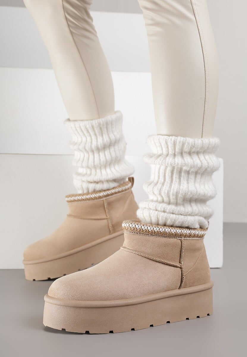 Ciemnobeżowe Śniegowce na Platformie z Haftem przy Cholewce Sewnera 3