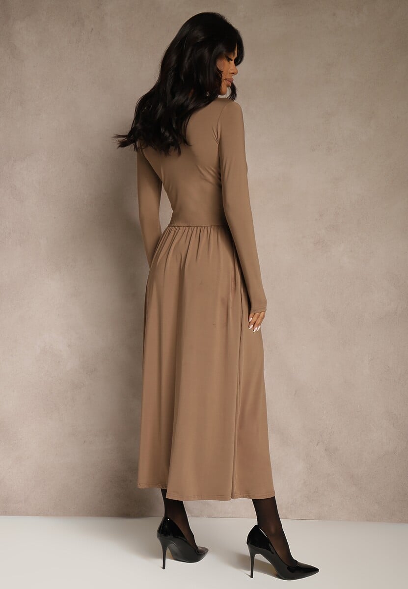 Brązowa Taliowana Sukienka Longsleeve z Wiskozą z Marszczeniem i Dekoltem V Elirie 3