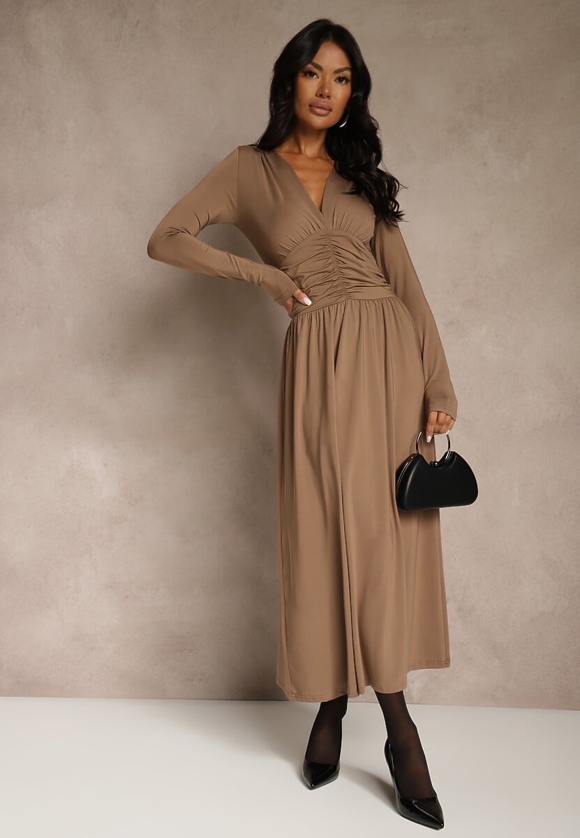 Brązowa Taliowana Sukienka Longsleeve z Wiskozą z Marszczeniem i Dekoltem V Elirie 2