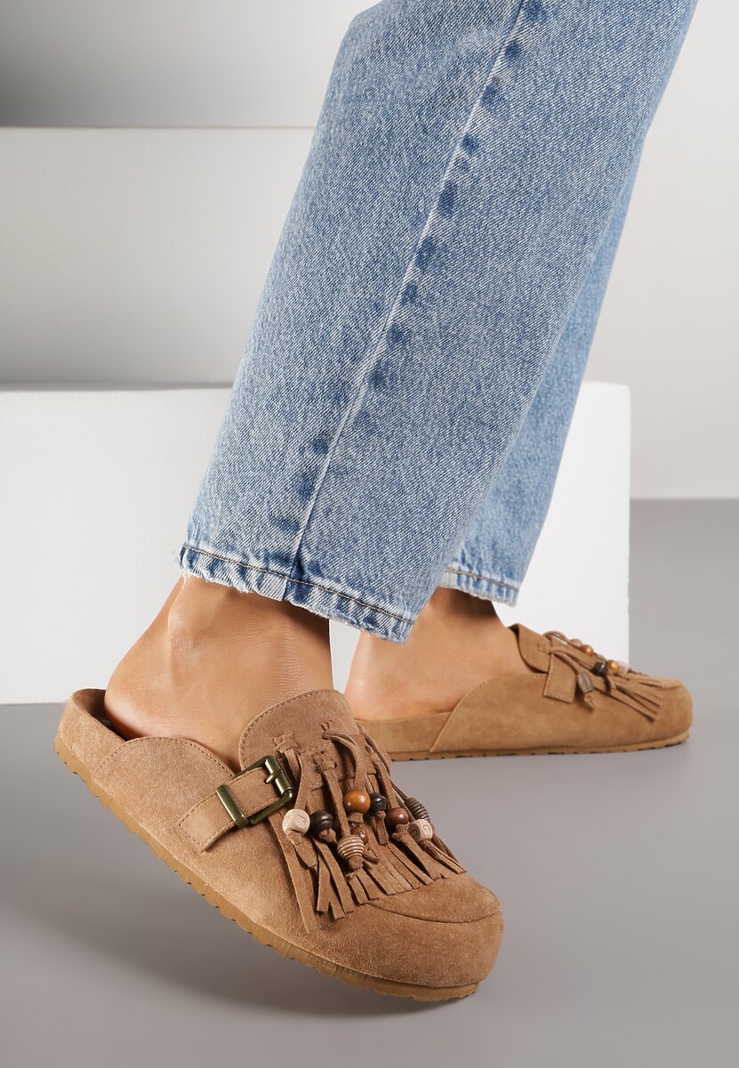 Jasnobrązowe Klapki na Platformie Ozdobione Koralikami Klamrami i Frędzlami Leurecea 1