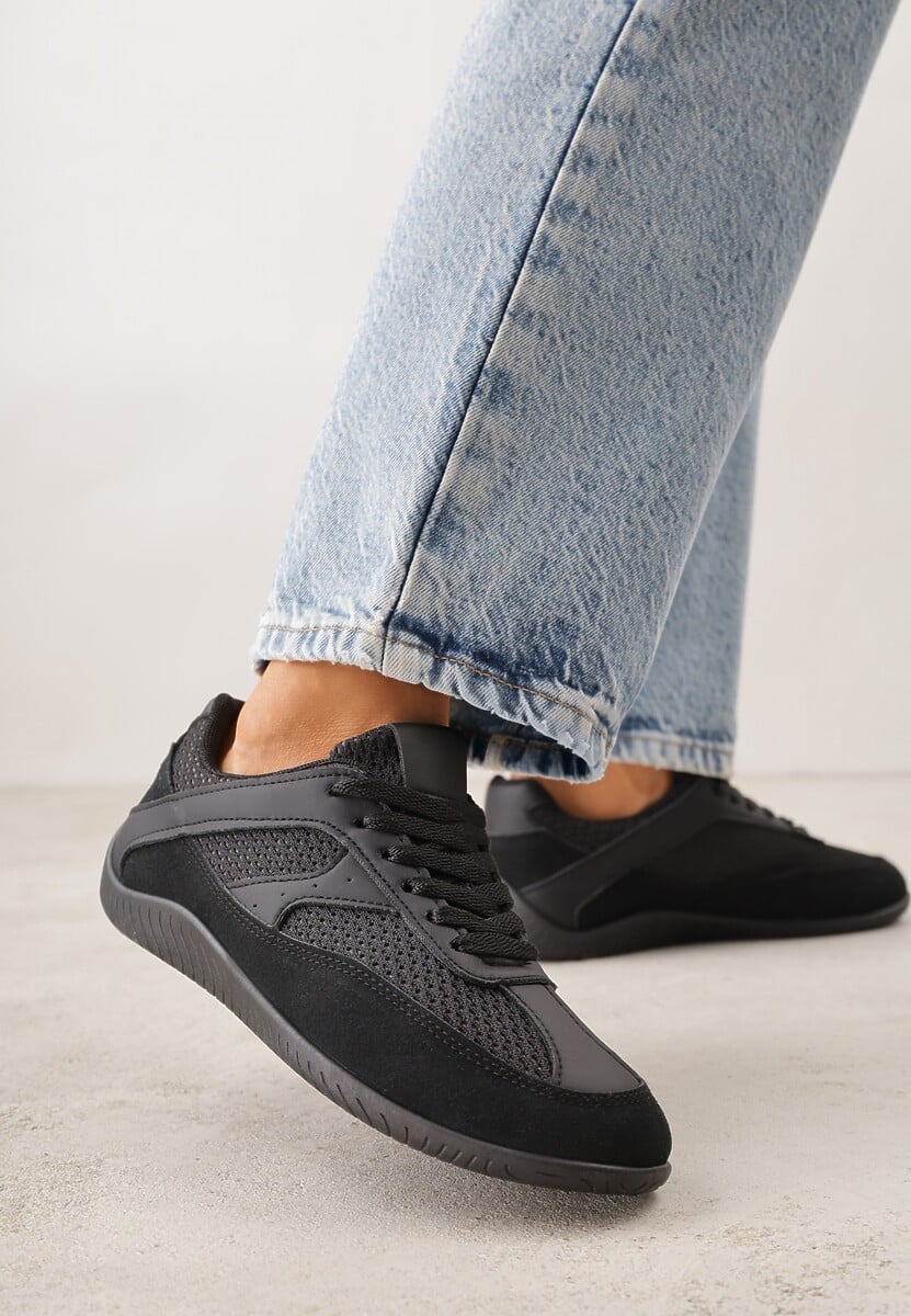 Czarne Sneakersy z Geometrycznym Wzorem Elrineth 2