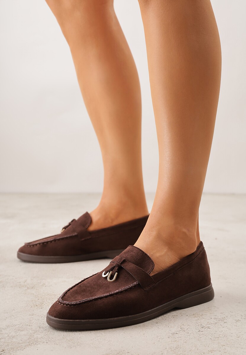 Brązowe Mokasyny z Ekozamszu Zdobione Metaliczną Zawieszką Ralselia 1