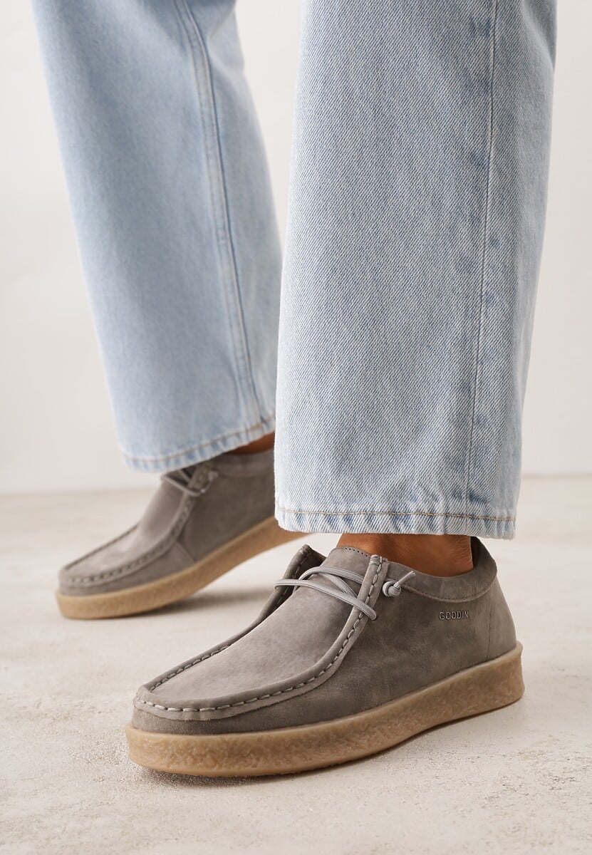 Ciemnobeżowe Półbuty z Zamszu Naturalnego ze Skórzaną Wkładką i Przeszyciami Oaraneva 2