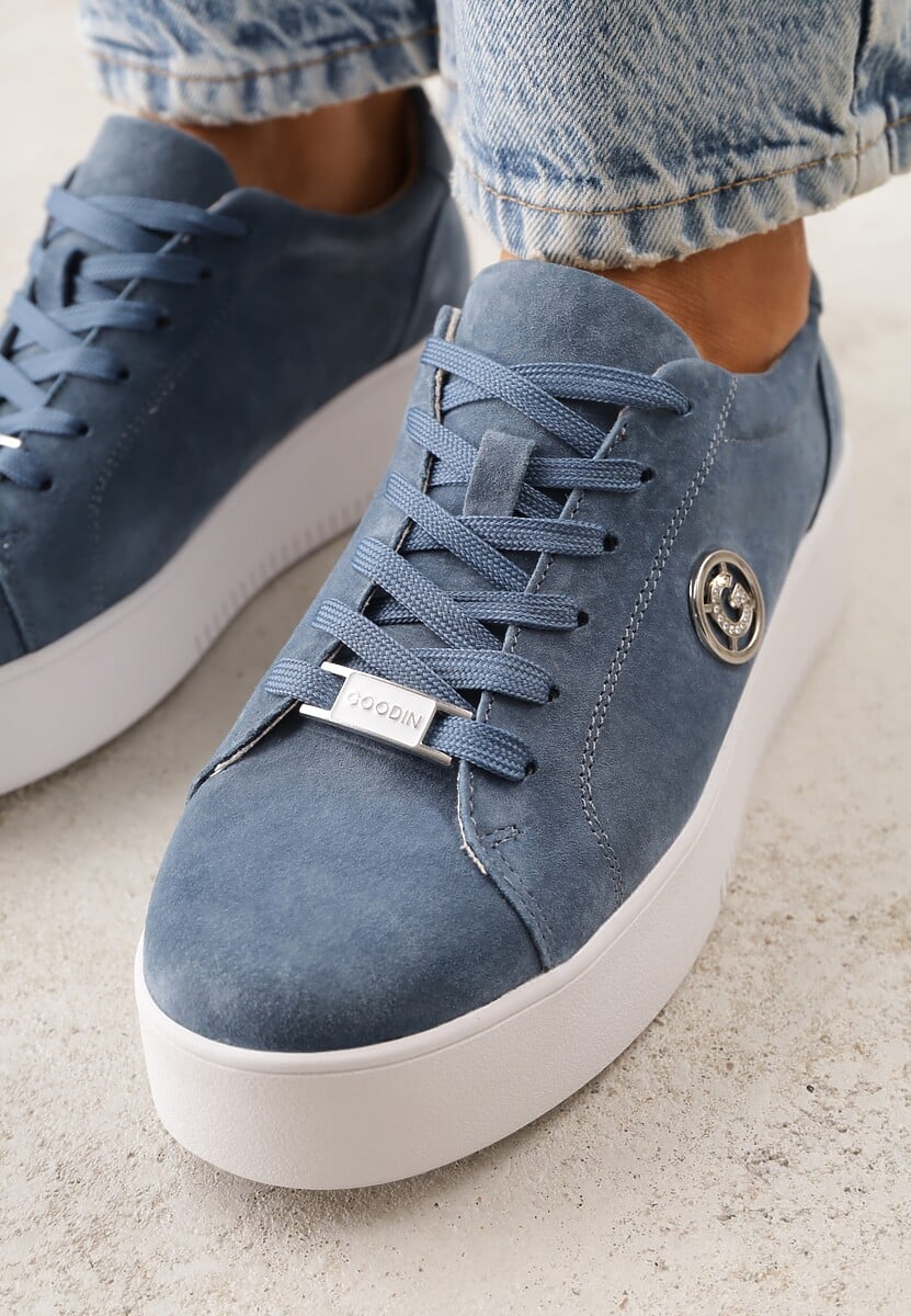 Niebieskie Skórzane Sneakersy na Platformie z Ozdobną Aplikacją z Boku Nesophia 3