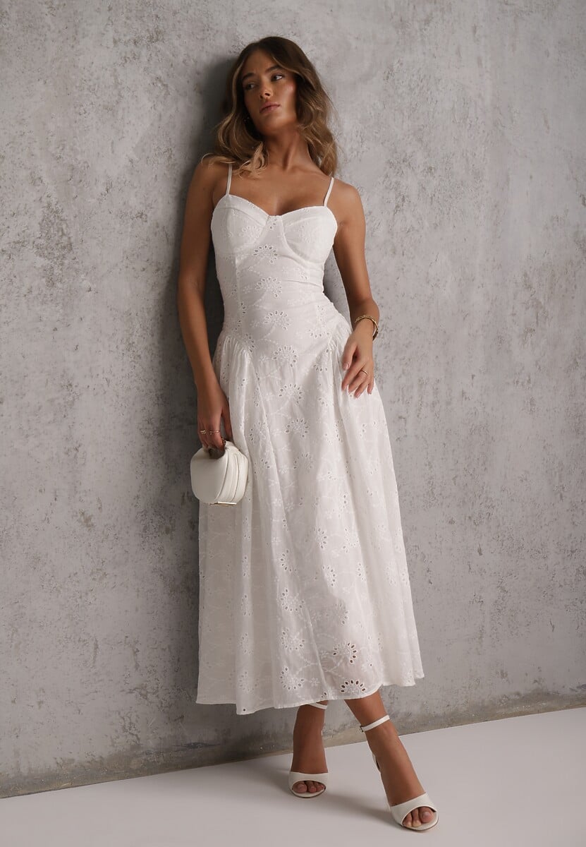 Biała Bawełniana Sukienka Ażurowa o Rozkloszowanym Fasonie na Ramiączkach Samesi 1