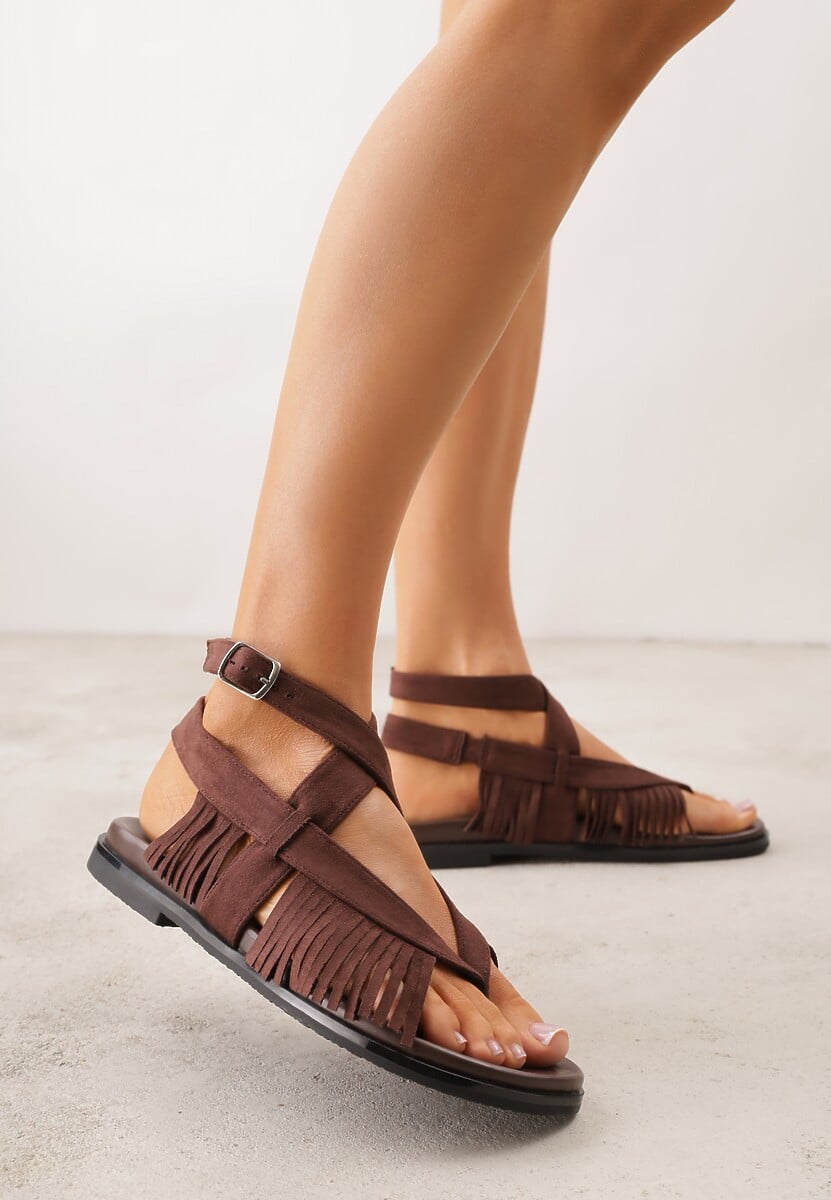 Brązowe Sandały Typu Rzymianki Ozdobione Frędzlami Casasos 2