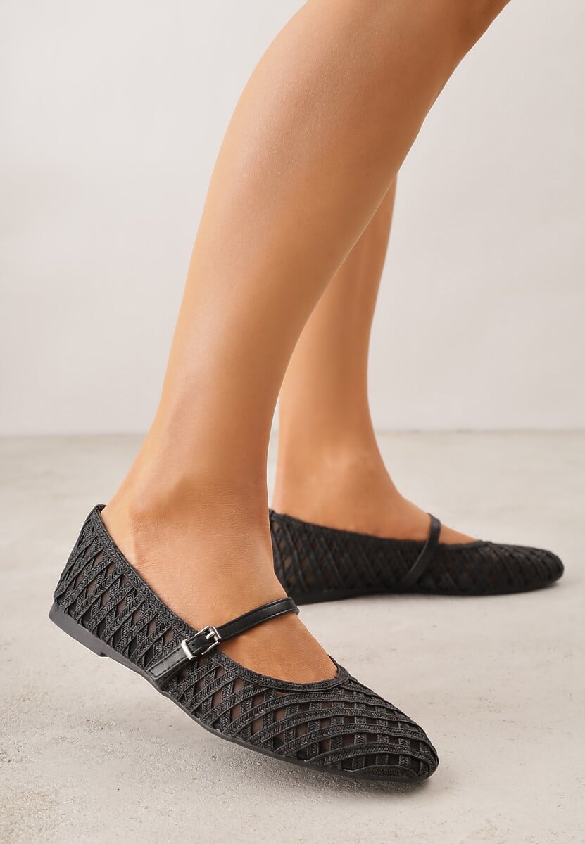 Czarne Balerinki z Ażurowym Wzorem i Paskiem Astethera 1