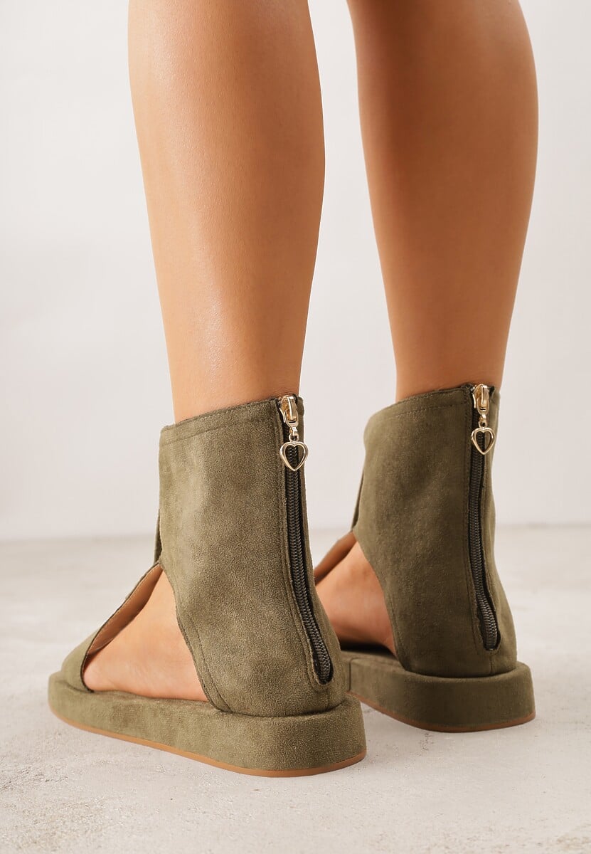 Zielone Sandały Typu Botki Ozdobione Metaliczną Klamrą z Przodu Adrasaia 3