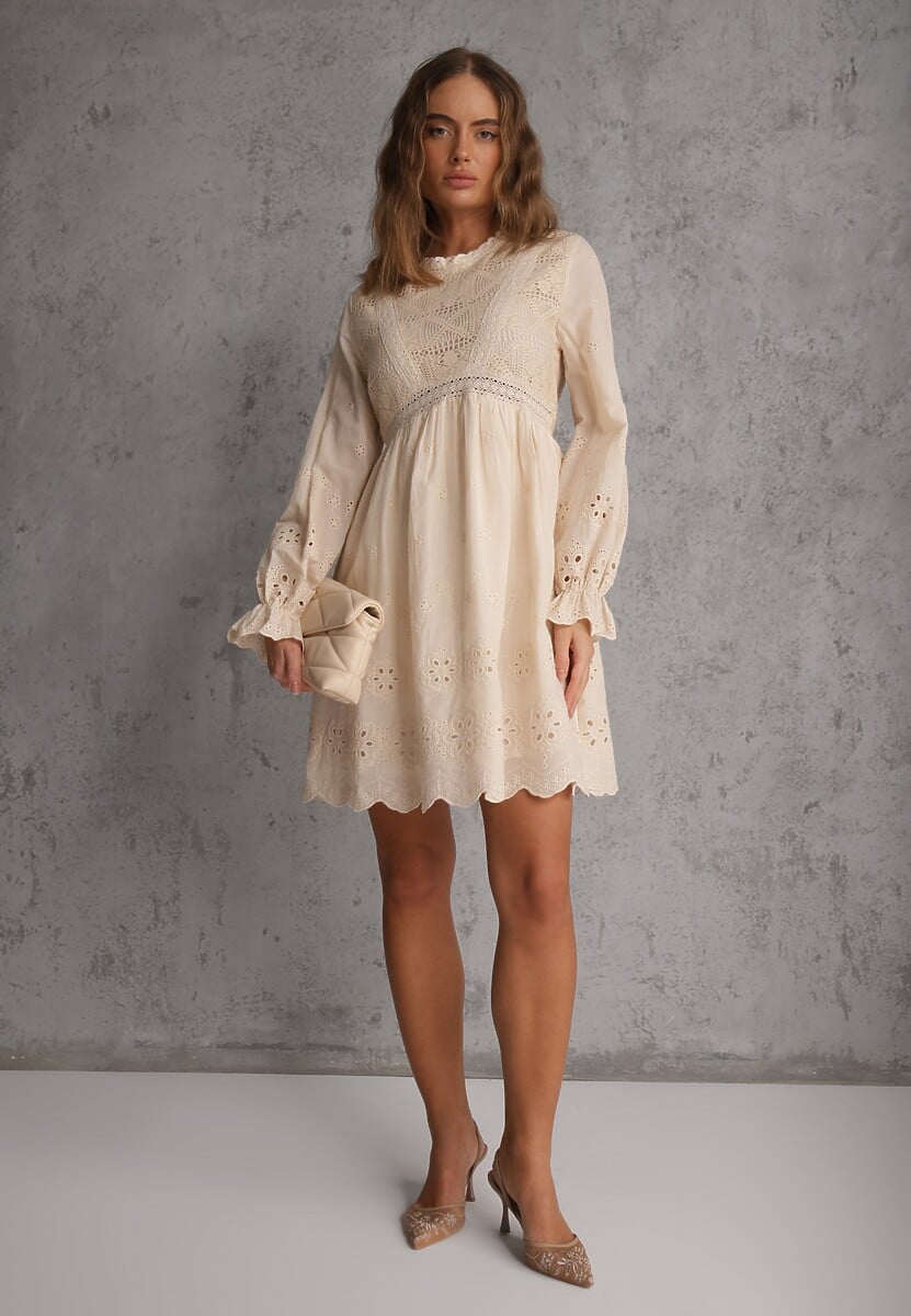 Beżowa Rustykalna Sukienka z Bawełną Zdobiona Haftem i Ażurowymi Wycięciami Winlith 2