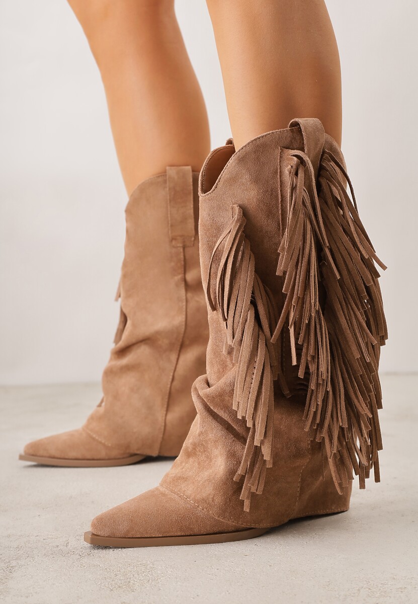 Brązowe Botki Kowbojki na Słupku Ozdobione Frędzlami  i Wywiniętą Cholewką Aedime 2