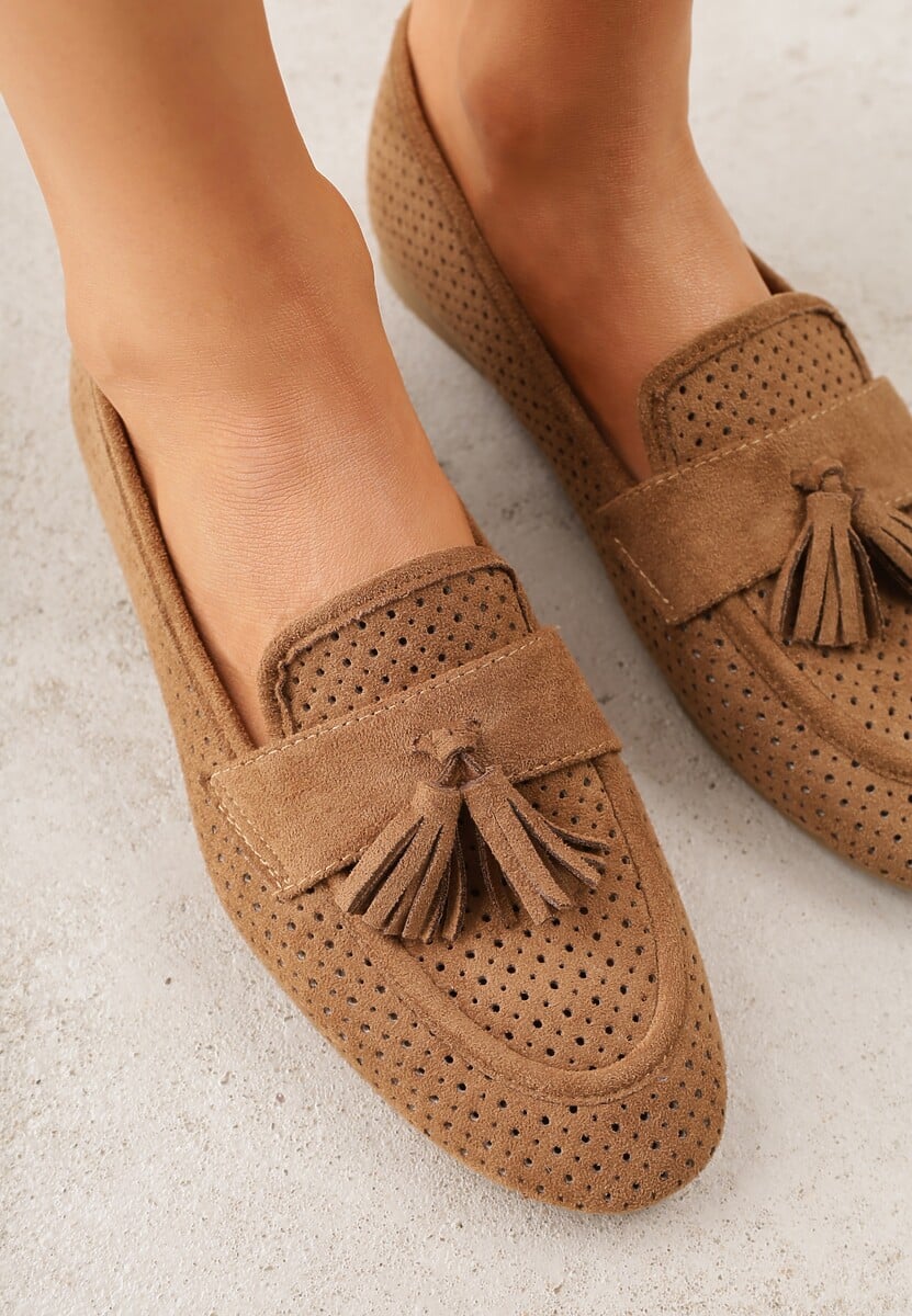 Jasnobrązowe Perforowane Mokasyny z Imitacji Zamszu Zdobione Frędzlami Vaeliane 3