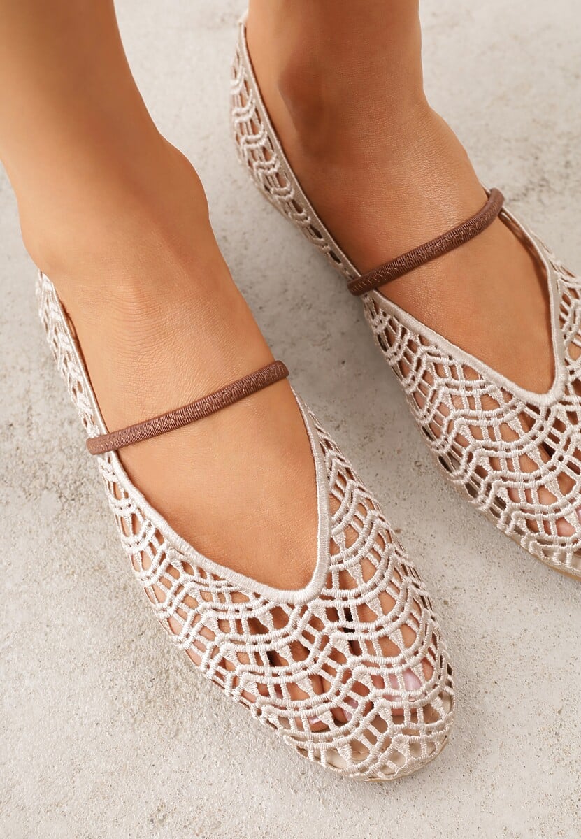 Jasnobeżowe Balerinki Mary Jane z Ażurową Cholewką Imitującą Plecionkę Timina 3